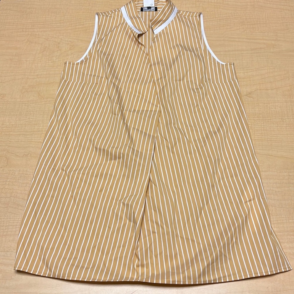 Lafayette 148‎ New York sleeveless top, size small